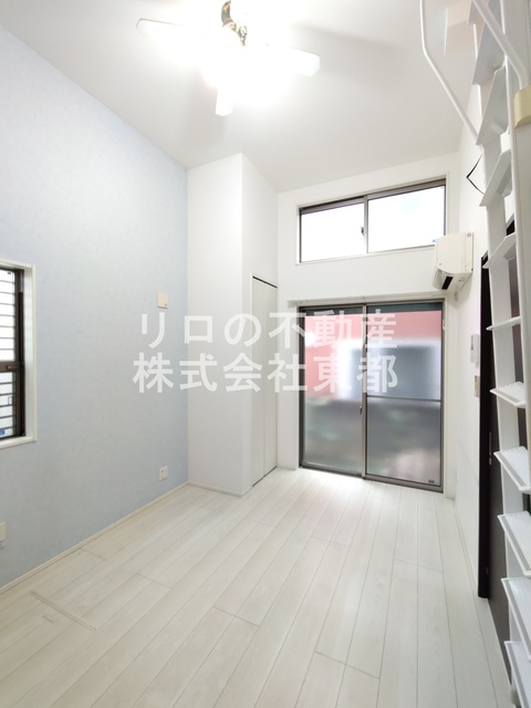 居室・リビング　優しい質感の室内がオススメです。