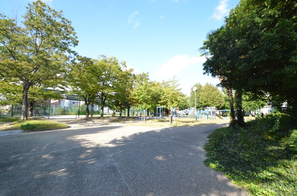 その他　六反公園（その他）まで270m