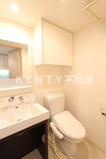 トイレ　シンプルで使いやすいトイレです