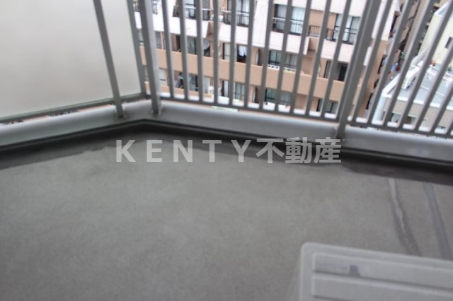 バルコニー　落ち着いた時間を過ごせるバルコニーです