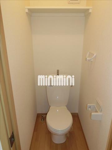 トイレ　小棚付き洋式トイレ