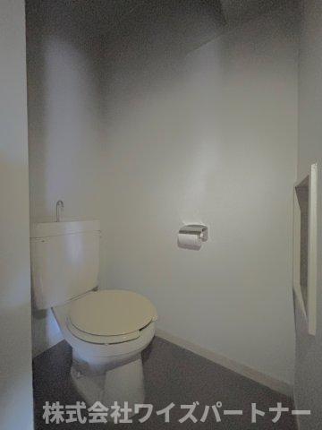 トイレ　※同型タイプの為、現状優先