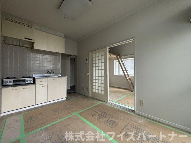 居室・リビング　※同型タイプの為、現状優先