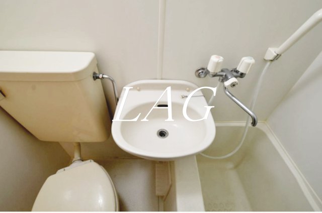 洗面設備　洗面台です。