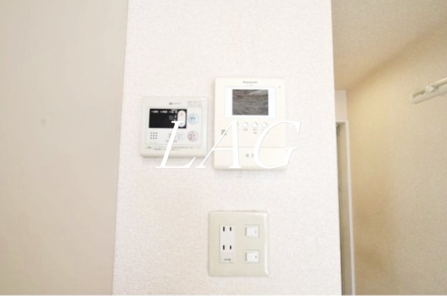 セキュリティ　モニター付きインターフォンです。