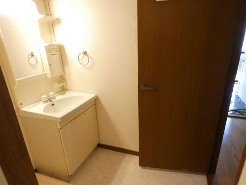 洗面設備　同型タイプ