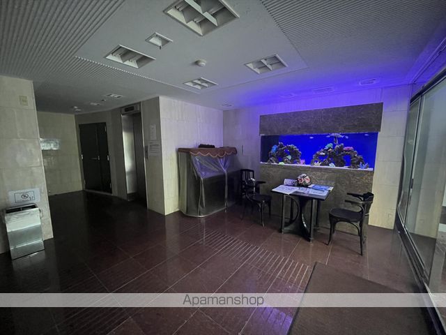 ロビー　ロビー