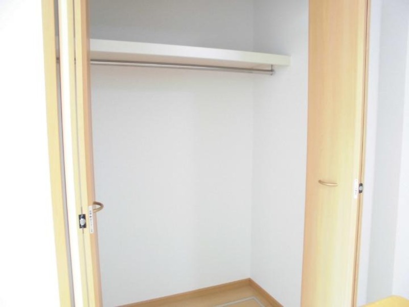 収納　図面と現状に相違がある場合には現状を優先