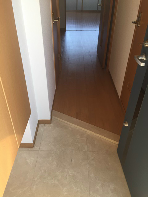 玄関　ゆったりとした玄関です