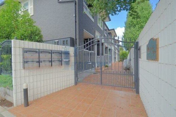 エントランス　きれいなエントランス！