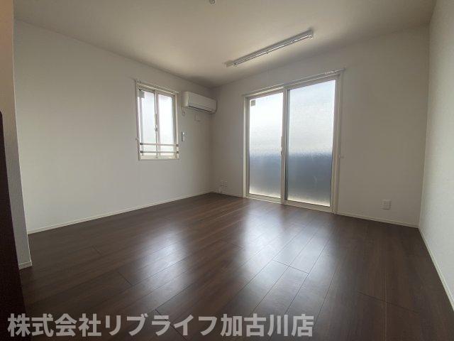 居室・リビング　別の間取りのお部屋です