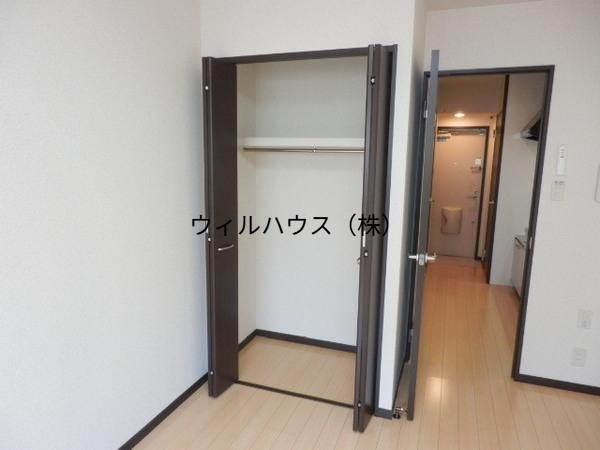 収納　クローゼット