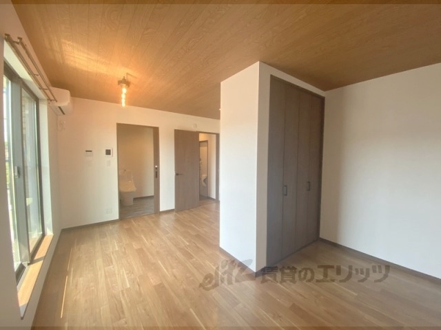 居室・リビング　洋室