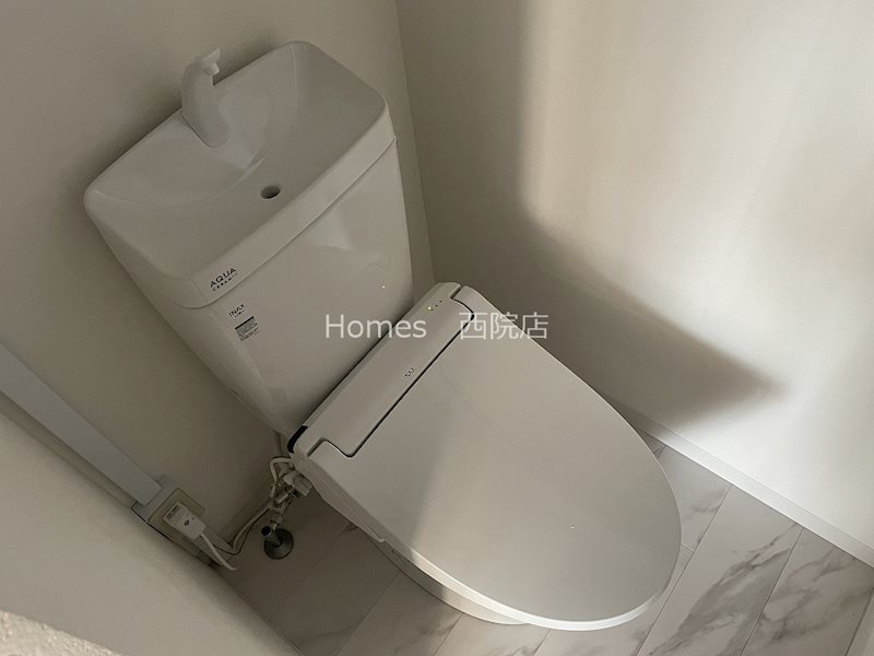 トイレ　別号室参考写真