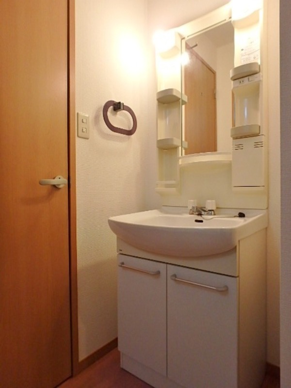 洗面設備　図面と現状に相違がある場合には現状を優先