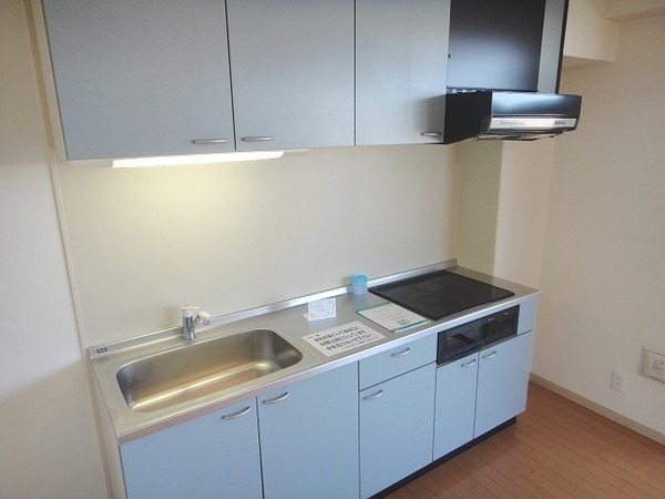 キッチン　収納豊富なキッチンです♪