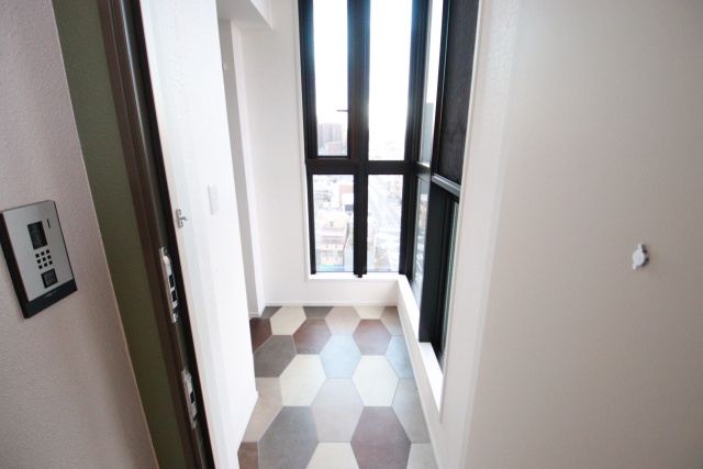 玄関　※別室の参考写真の為、現況優先です。