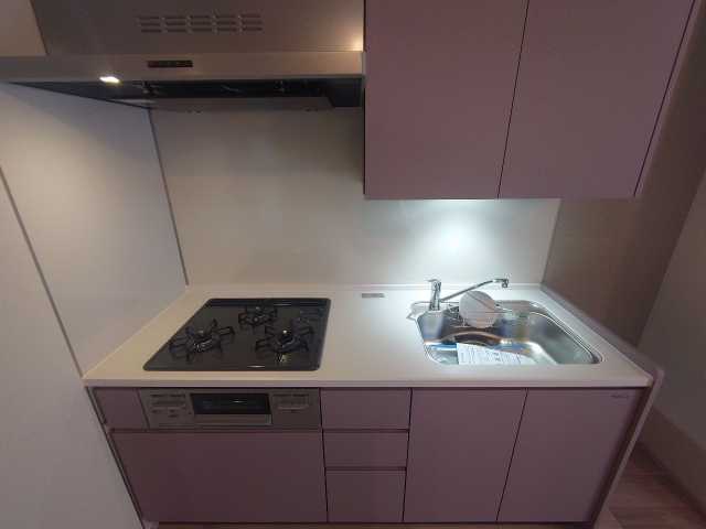 キッチン　※他部屋の同じ間取りの写真になります。