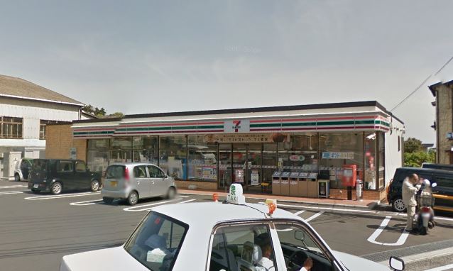 コンビニ　セブンイレブン 湯河原鍛冶屋店（コンビニ）まで489m