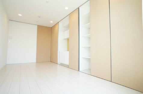 その他部屋・スペース　洋室8帖