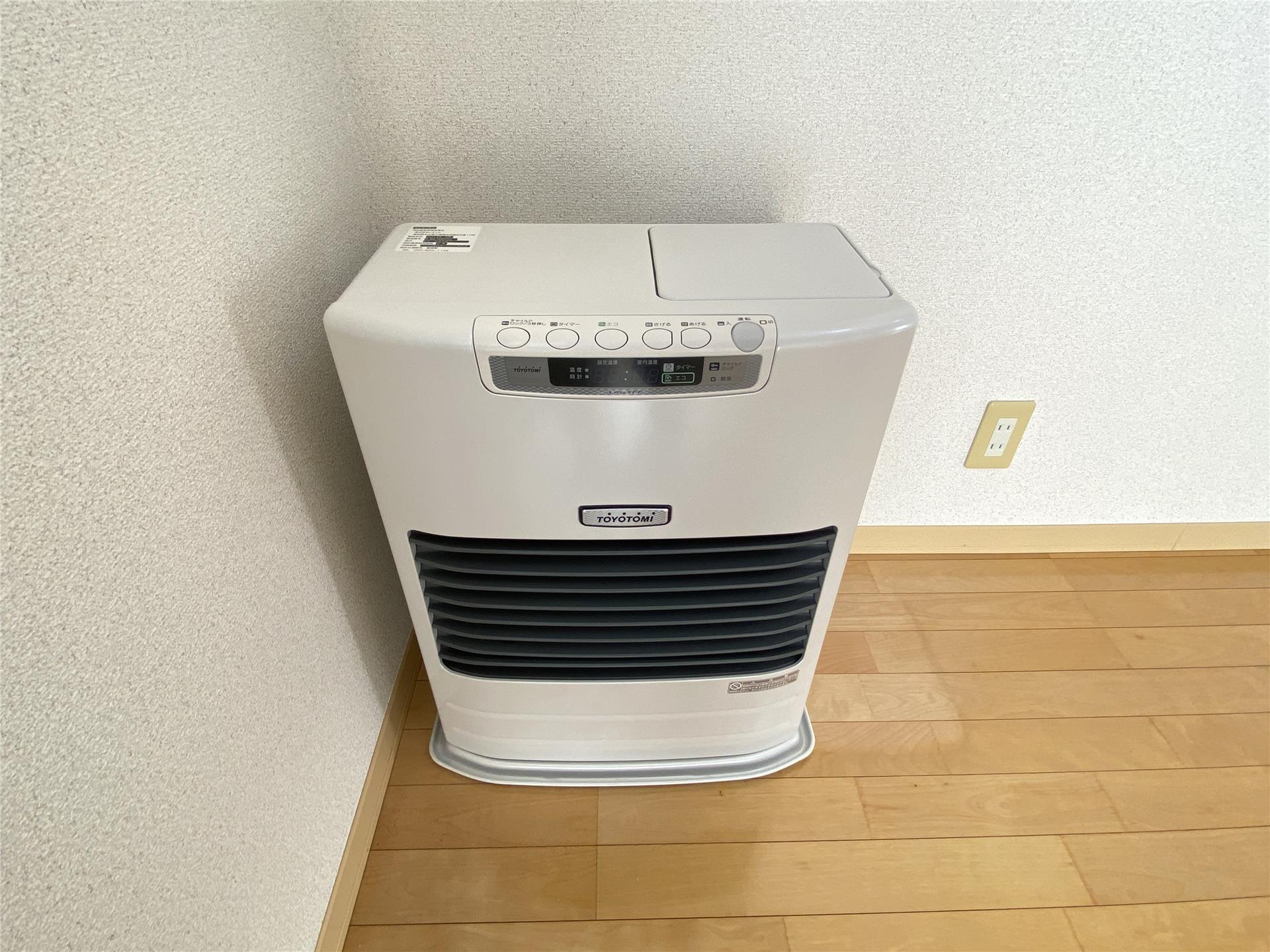 その他設備　灯油ＦＦストーブ