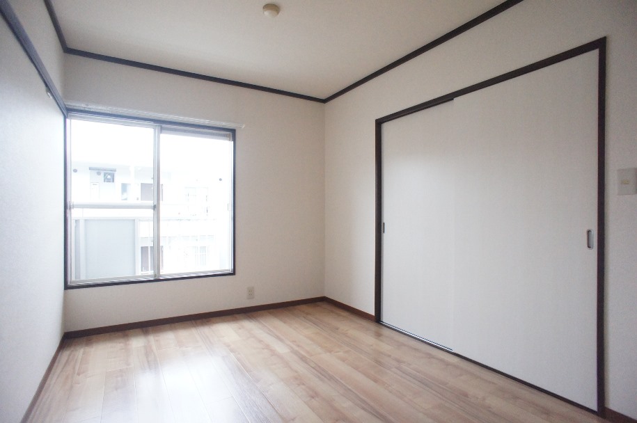 その他部屋・スペース　洋室５.４帖！