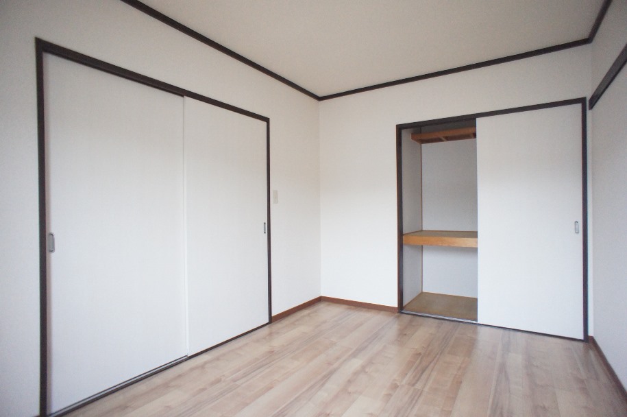 収納　洋室５.４帖！