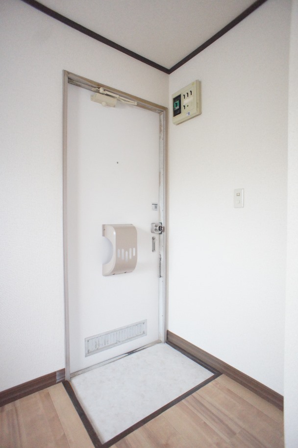 玄関　お好きなシューズＢＯＸ置けます！