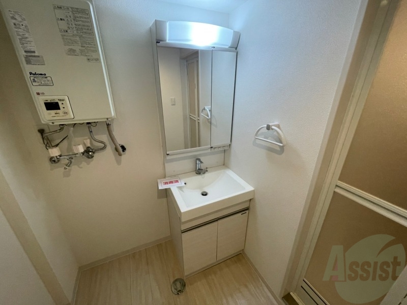 洗面設備　シャンプードレッサーで身支度もラクラクです！