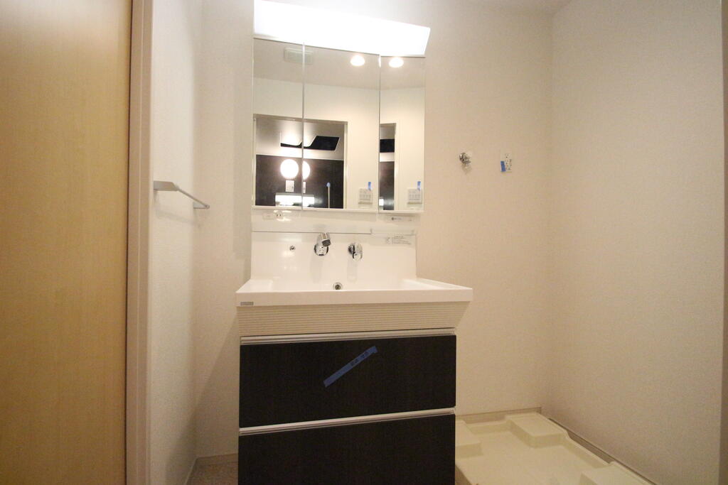 洗面設備　同建物別号室