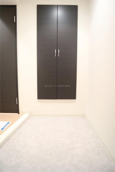 玄関　落ち着いた玄関です