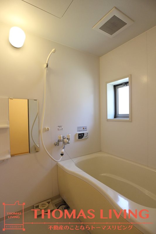 バス・シャワールーム　※写真を準備中のため、同物件の別室写真をご参照下さい。