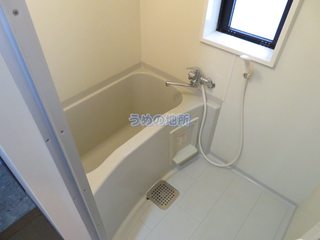 バス・シャワールーム　浴室