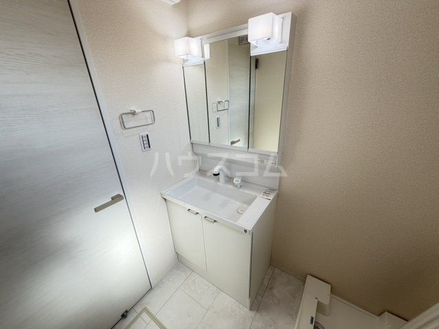 リーブルファイン下之一色町III 1号棟の内装写真