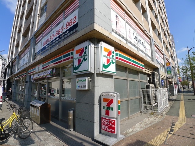 コンビニ　セブンイレブン熊本辛島店（コンビニ）まで256m
