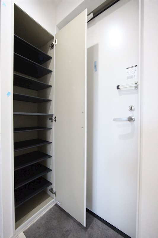 玄関　同仕様写真　写真はイメージです