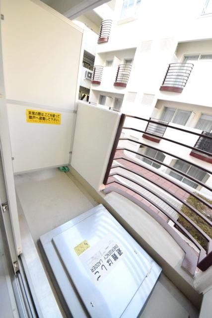 バルコニー　室内写真