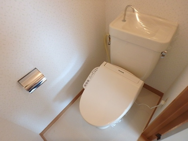 トイレ　図面と現状に相違がある場合には現状を優先