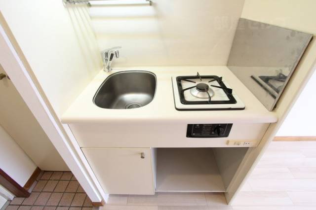 キッチン　※２０５号室の写真です