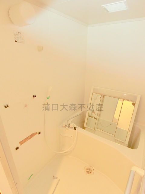 バス・シャワールーム　バスルーム　お風呂　浴室