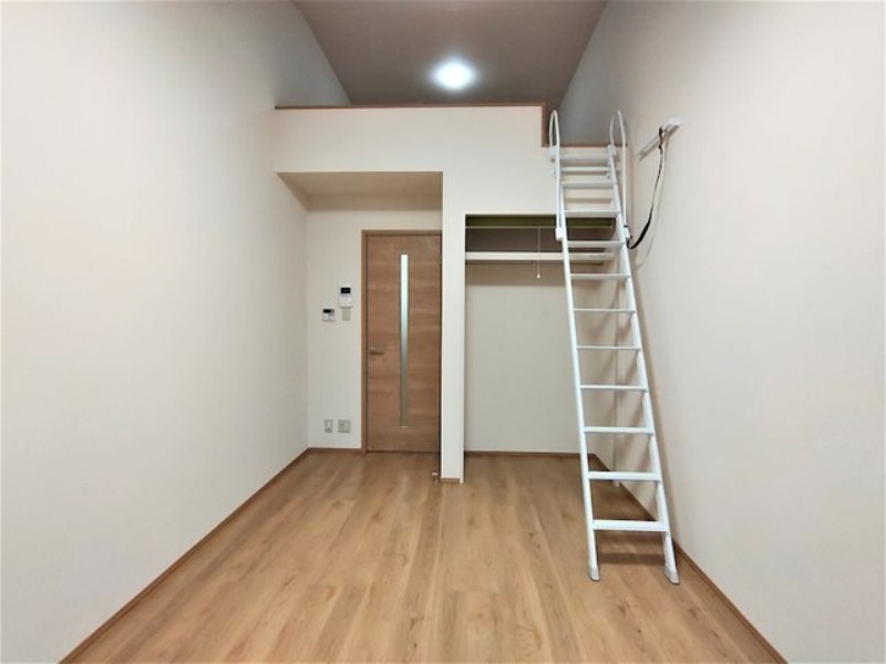 居室・リビング　図面と現状に相違がある場合には現状を優先