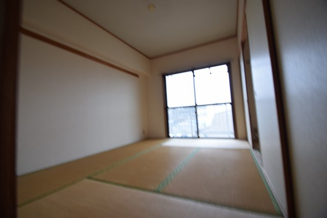 その他設備　エアコンつきます。