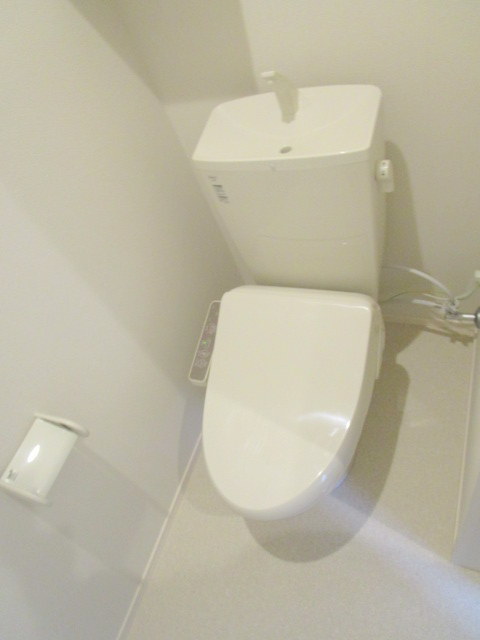 トイレ　★温水洗浄便座★