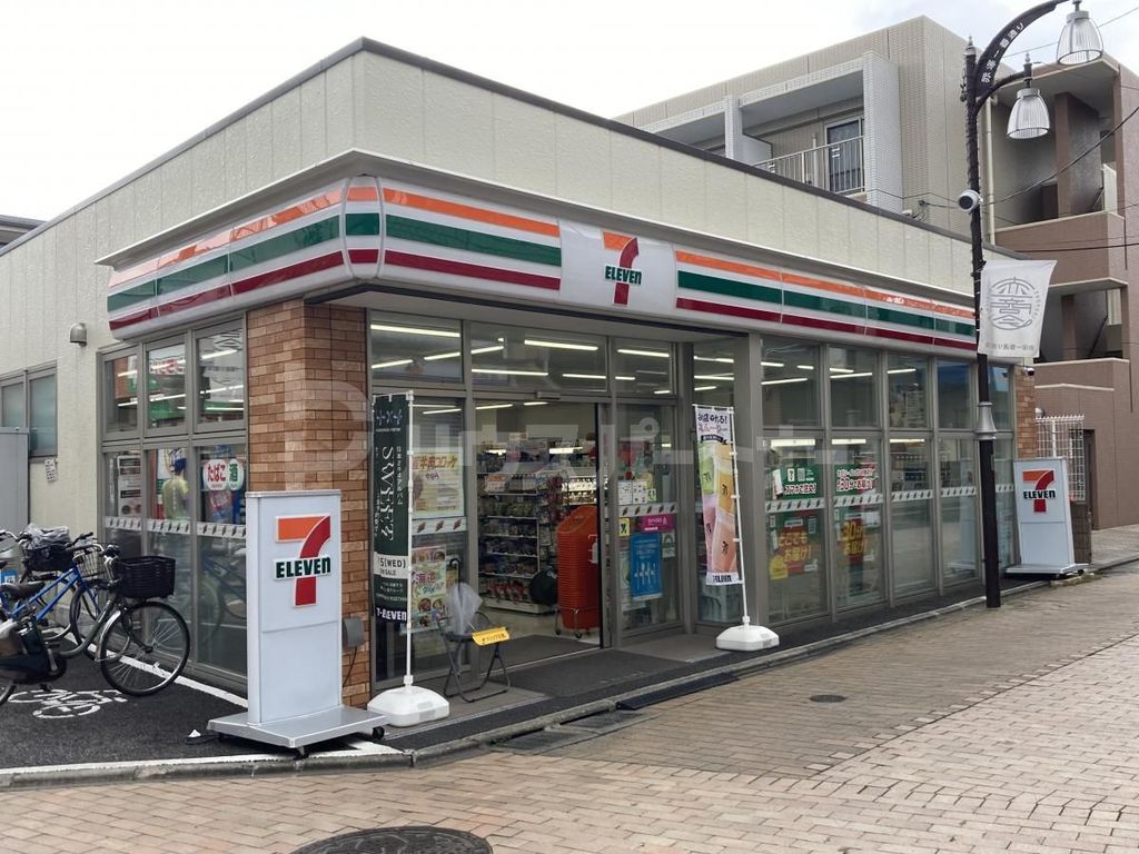 コンビニ　セブンイレブン板橋赤塚一番通り店（コンビニ）まで60m