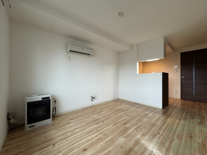居室・リビング　広くてキレイなお部屋が広がっていて、充実した生活が送れそう。