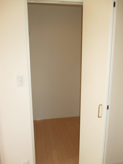 収納　１．７帖ＷＩＣ