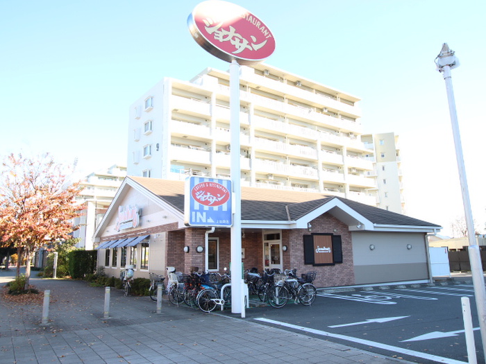 飲食店　ジョナサン（飲食店）まで350m