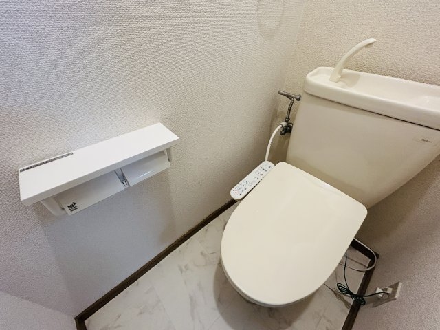 トイレ　シンプルで使いやすいトイレです