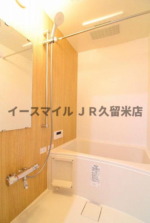 バス・シャワールーム　建築途中の為、参考写真になります。