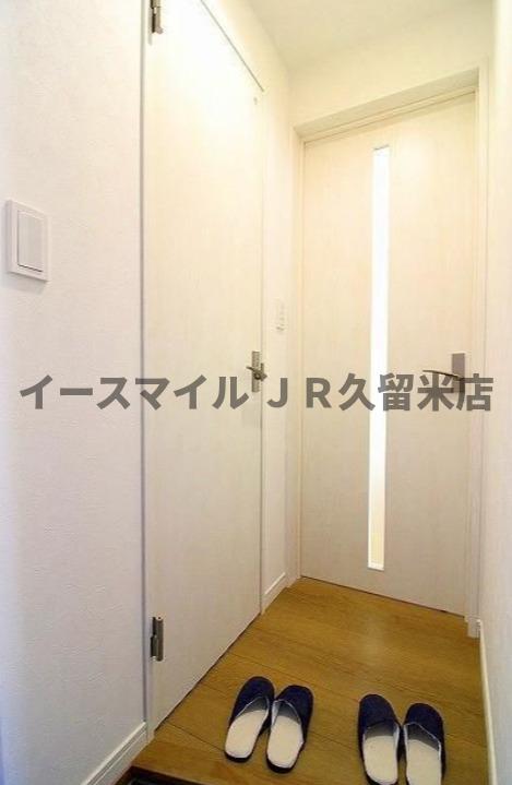 玄関　建築途中の為、参考写真になります。